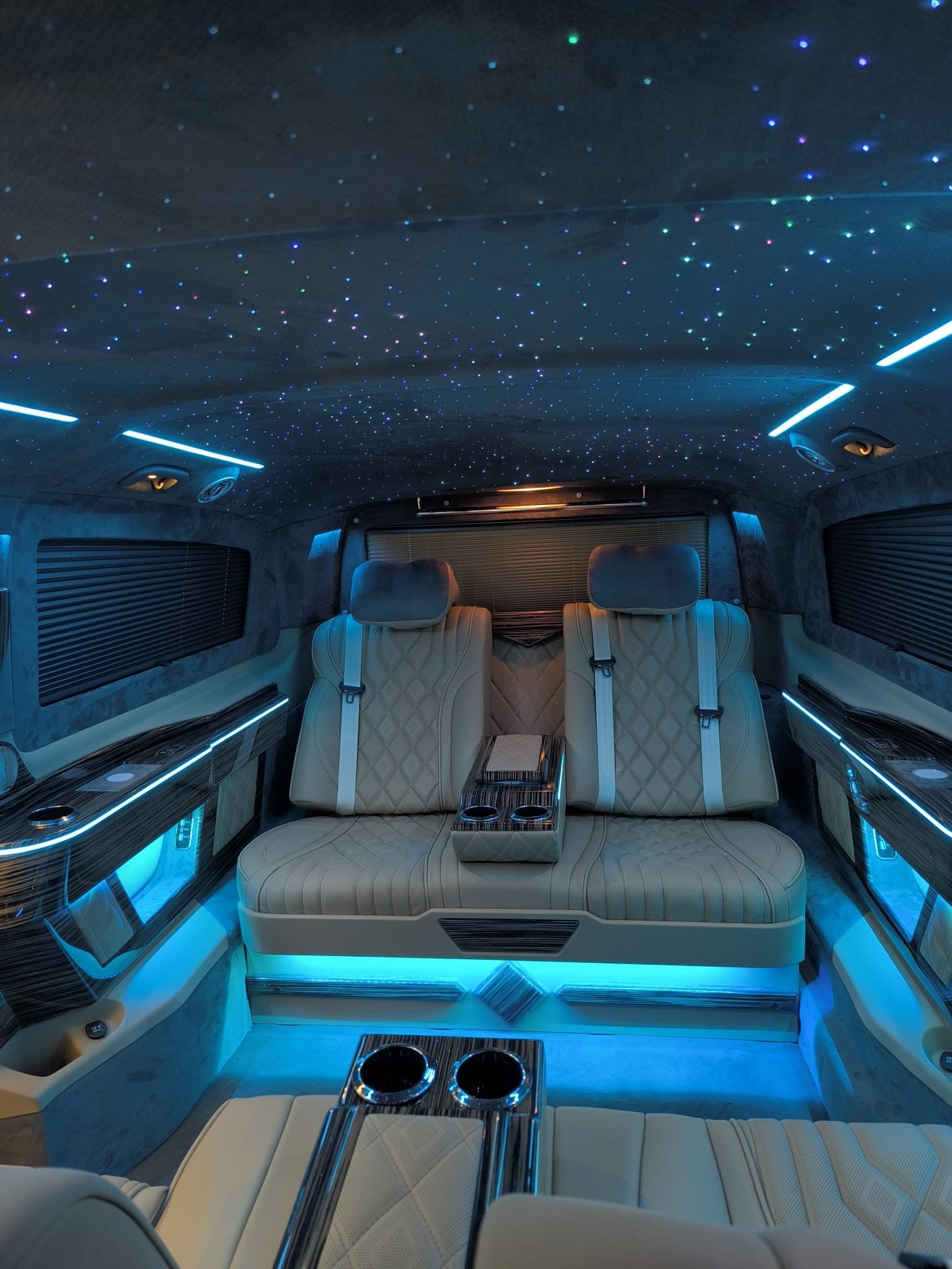 Mercedes-Benz  Vito Maybach