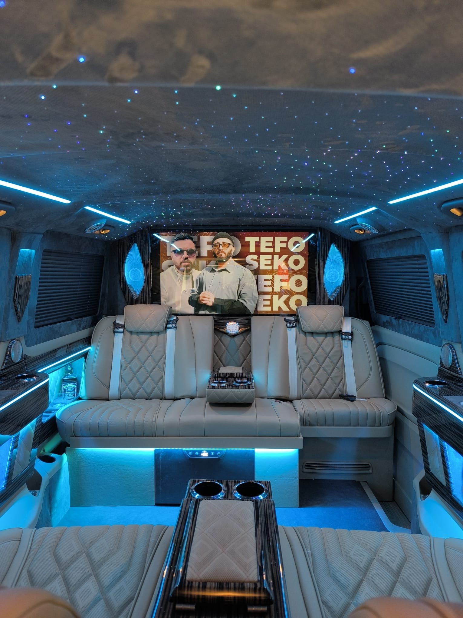 Mercedes-Benz  Vito Maybach